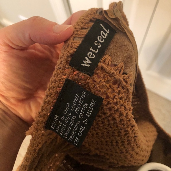 Wet Seal Vintage Leather Halter Top (Size Medium) Good Condition & Very Unique ( - Picture 2 of 6